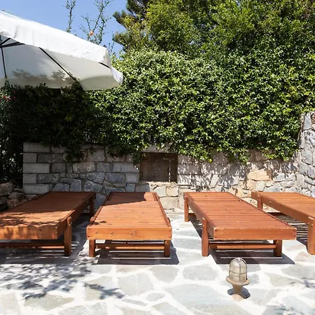 Апартаменты Amfitrion Гитион