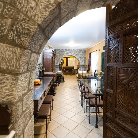 Apartment Amfitrion *