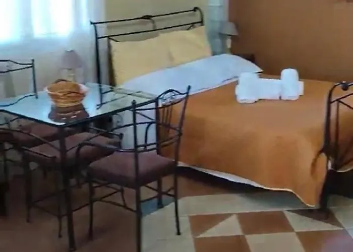 Amfitrion * 伊西翁